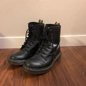 Dr. Marten's 1460 Women's Boot